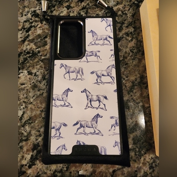 Burga Derby Race Elite Dark/Gold - Samsung Galaxy S22 Ultra Case - Picture 1 of 1